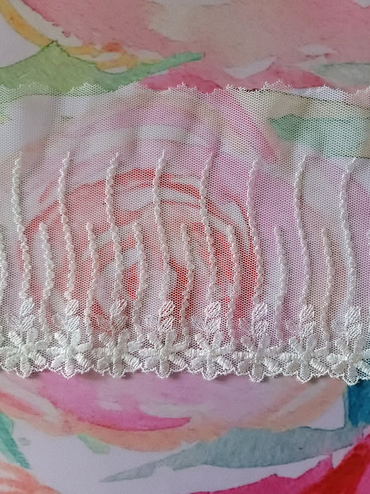 G-01 - 6 1/4" Vintage Lace - 1 Yard