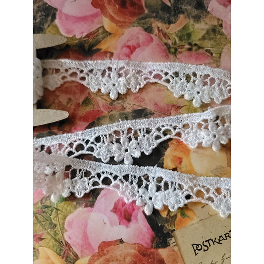B-51 - 1" Vintage Lace - 1 Yard