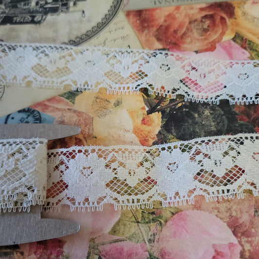 B-11 - 1 1/8" Vintage Lace - 1 Yard