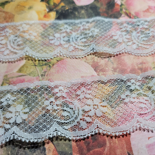 B-14 - 1 1/2" Vintage Lace - 1 Yard